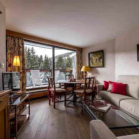 1850 Renove Avec Vue Et Wifi - Fr-1-575-71 Courchevel